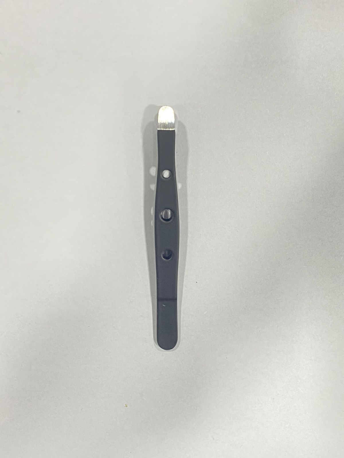 Blunt Tip Tweezer